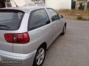 Seat Ibiza Sdi Fevereiro/00 - à venda - Ligeiros