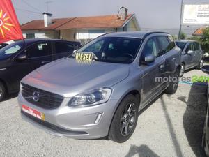 Volvo XC D4 R-Design Mom.Geartronic