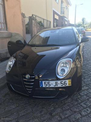 Alfa Romeo Mito 1.6 Jtd Junho/10 - à venda - Ligeiros