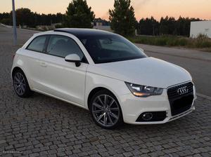 Audi A1 Sport 1.6 TDi Dezembro/11 - à venda - Ligeiros