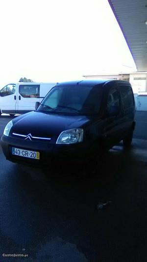 Citroën Berlingo Maio/07 - à venda - Ligeiros Passageiros,