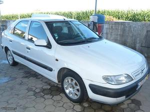 Citroën Xsara Berlina Fevereiro/98 - à venda - Ligeiros