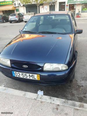 Ford Fiesta 1.8 Diesel Dezembro/98 - à venda - Comerciais /