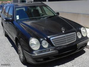 Mercedes-Benz E 220 Cdi Avantgarde Abril/00 - à venda -