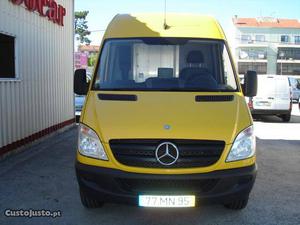 Mercedes-Benz sprinter 313 cdi Dezembro/11 - à venda -