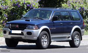 Mitsubishi Pajero 2.5 TD Sport wagon Junho/00 - à venda -