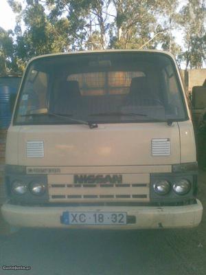 Nissan cabstar  Outubro/91 - à venda - Pick-up/