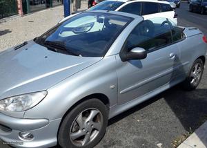 Peugeot 206 CC como novo Junho/02 - à venda - Descapotável