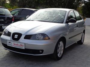 Seat Ibiza  Stylance Agosto/05 - à venda - Ligeiros