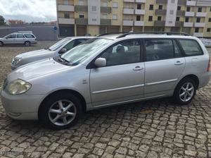 Toyota Corolla carrinha 1.6 Maio/02 - à venda - Ligeiros