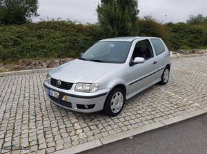 VW Polo v impecavel Agosto/00 - à venda - Ligeiros