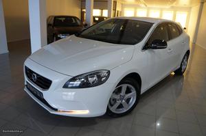 Volvo V d D2 Momentum Abril/13 - à venda - Ligeiros