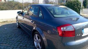 Audi A4 1.6 Julho/01 - à venda - Ligeiros Passageiros,