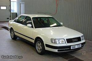 Audi V 140cv Setembro/94 - à venda - Ligeiros