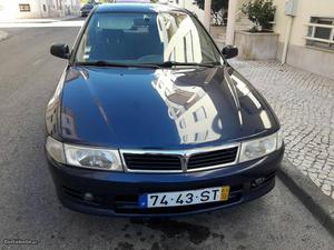 Mitsubishi Lancer 1.3 GLX  Dezembro/01 - à venda -