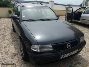 Opel Astra 1.4 injecao Outubro/95 - à venda - Ligeiros