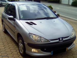 Peugeot  XS Premium Novembro/01 - à venda - Ligeiros