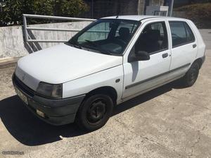 Renault Clio 1.1 RT Julho/93 - à venda - Ligeiros