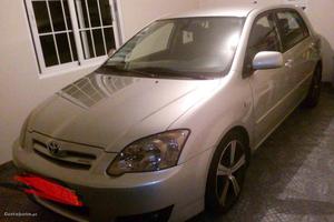 Toyota Corolla 1.6 Maio/05 - à venda - Ligeiros