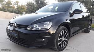 VW Golf VII 2.0 TDI 150cv Abril/15 - à venda - Ligeiros