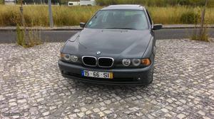 BMW 520 d - nacional Setembro/01 - à venda - Ligeiros
