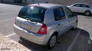 Renault Clio impecável Janeiro/01 - à venda - Ligeiros