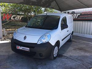 Renault Kangoo 1.5 DCI B Maio/13 - à venda - Ligeiros