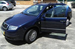 Skoda Fabia 1.4 Agosto/02 - à venda - Ligeiros Passageiros,