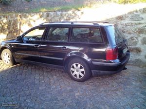 VW Passat 1.9 tdi 110 cv Fevereiro/99 - à venda - Ligeiros