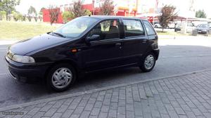 Fiat Punto 1.2 d.a com alarme Novembro/99 - à venda -