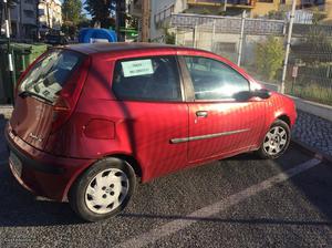 Fiat Punto 1.2 elx gasolina Março/00 - à venda - Ligeiros