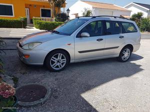 Ford Focus 1.8tddi troco Julho/00 - à venda - Ligeiros