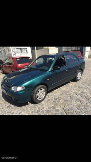 Hyundai Accent 1.3 ar condicionado Junho/98 - à venda -