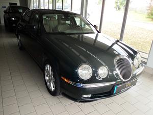  Jaguar S-Type 3.0 Vcv) (4p)