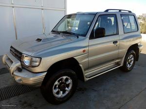 Mitsubishi Pajero  GLS Fevereiro/99 - à venda -