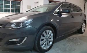 Opel Astra 1.6 Exclusivo 136CV Março/14 - à venda -