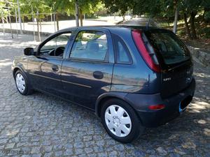 Opel Corsa 1.0i Confort Impec Junho/01 - à venda - Ligeiros