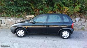 Opel Corsa b 1.0 Maio/98 - à venda - Ligeiros Passageiros,