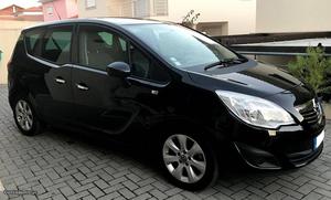 Opel Meriva Cosmo 1.4 Twinport Abril/11 - à venda -