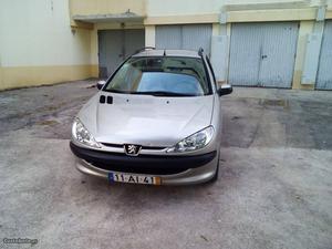 Peugeot 206 Sw Julho/05 - à venda - Ligeiros Passageiros,