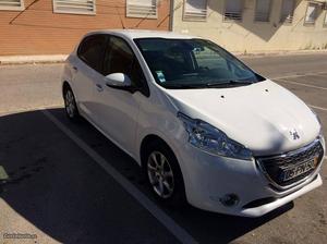 Peugeot 208 Hdi Fevereiro/15 - à venda - Ligeiros