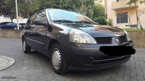 Renault Clio 1.5 dci Janeiro/06 - à venda - Comerciais /