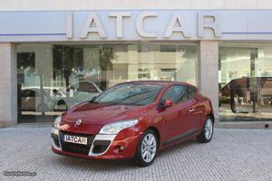 Renault Mégane Coupé 1.5 DCI D.S Junho/10 - à venda -