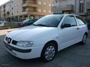 Seat Ibiza 1.9 Sdi Janeiro/02 - à venda - Ligeiros