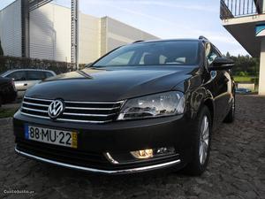 VW Passat Variant 2.0 TDi Abril/12 - à venda - Ligeiros