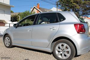 VW Polo Bluemotion Abril/14 - à venda - Ligeiros