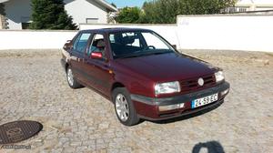 VW Vento 1.6 Impecável Agosto/94 - à venda - Ligeiros