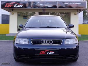 Audi A3 1.9 TDI Sport Fevereiro/00 - à venda - Ligeiros