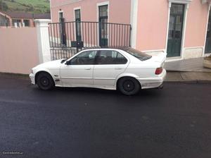 BMW 318 tds Junho/95 - à venda - Ligeiros Passageiros,