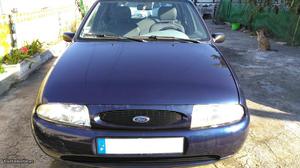 Ford Fiesta Studio 1.25 a G.P.L. Março/97 - à venda -